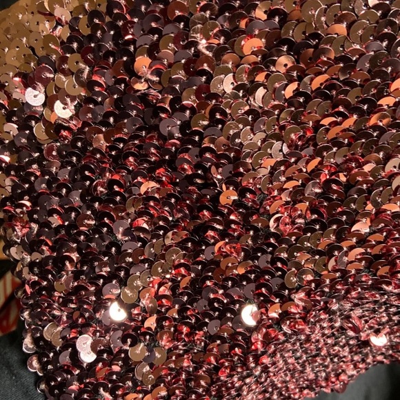 Crop top 💕 - Picture 2 of 2